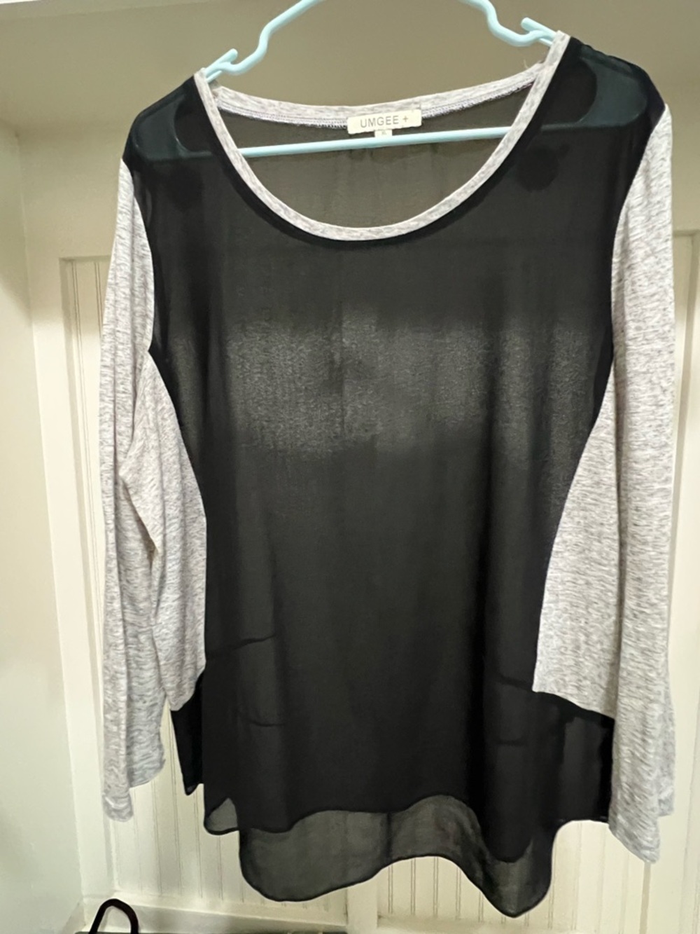 Umgee Black Sheer Blouse with Light Gray Raglan Sleeves Long Sleeve Top